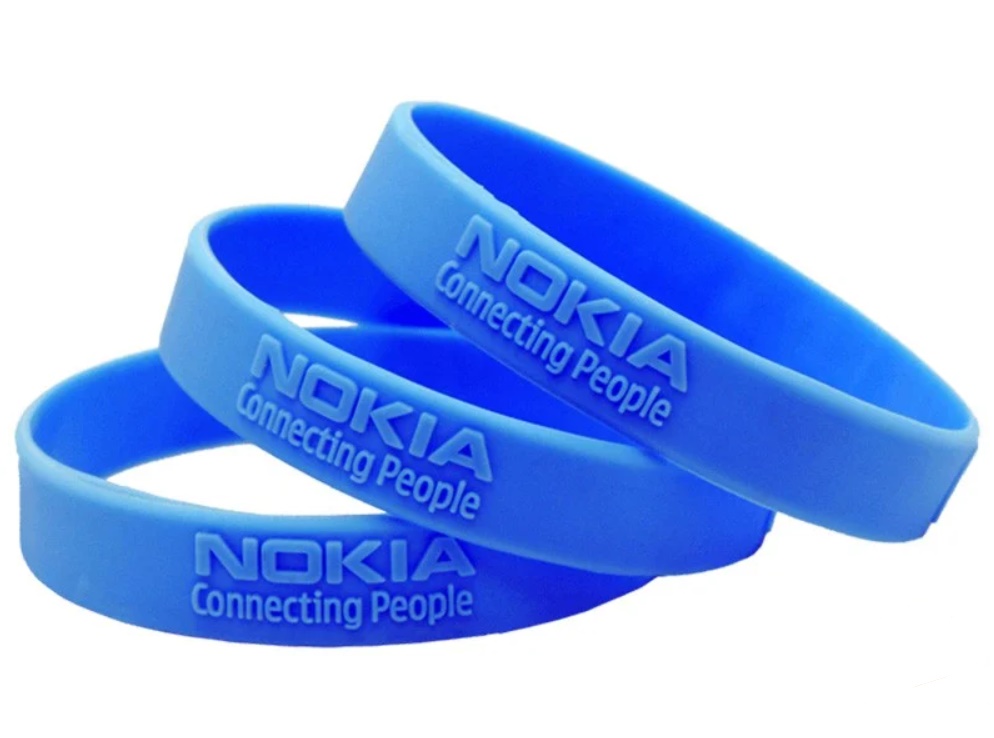 Mẫu vòng tay cao su dập nổi cho hãng Nokia